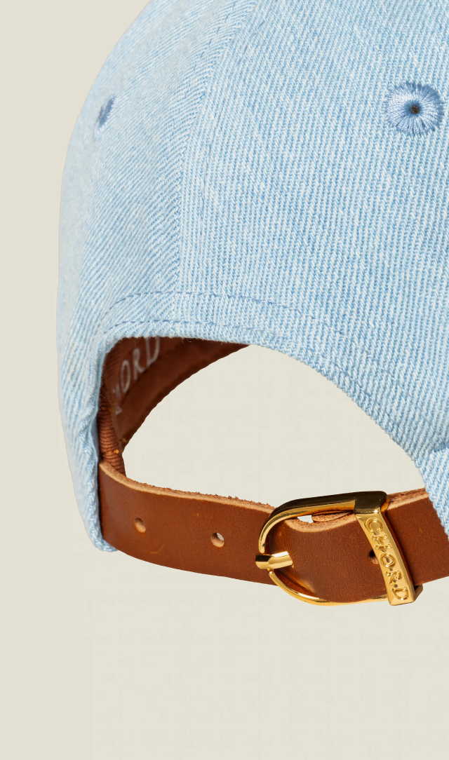 Adjustable Leather Closure